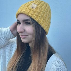 Czapka MILA żółta